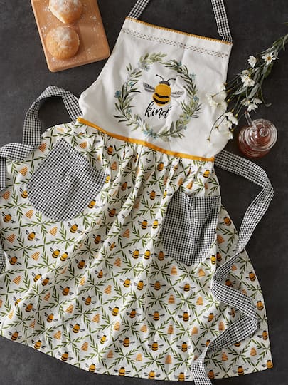 DII® Bee Kind Apron with Pocket